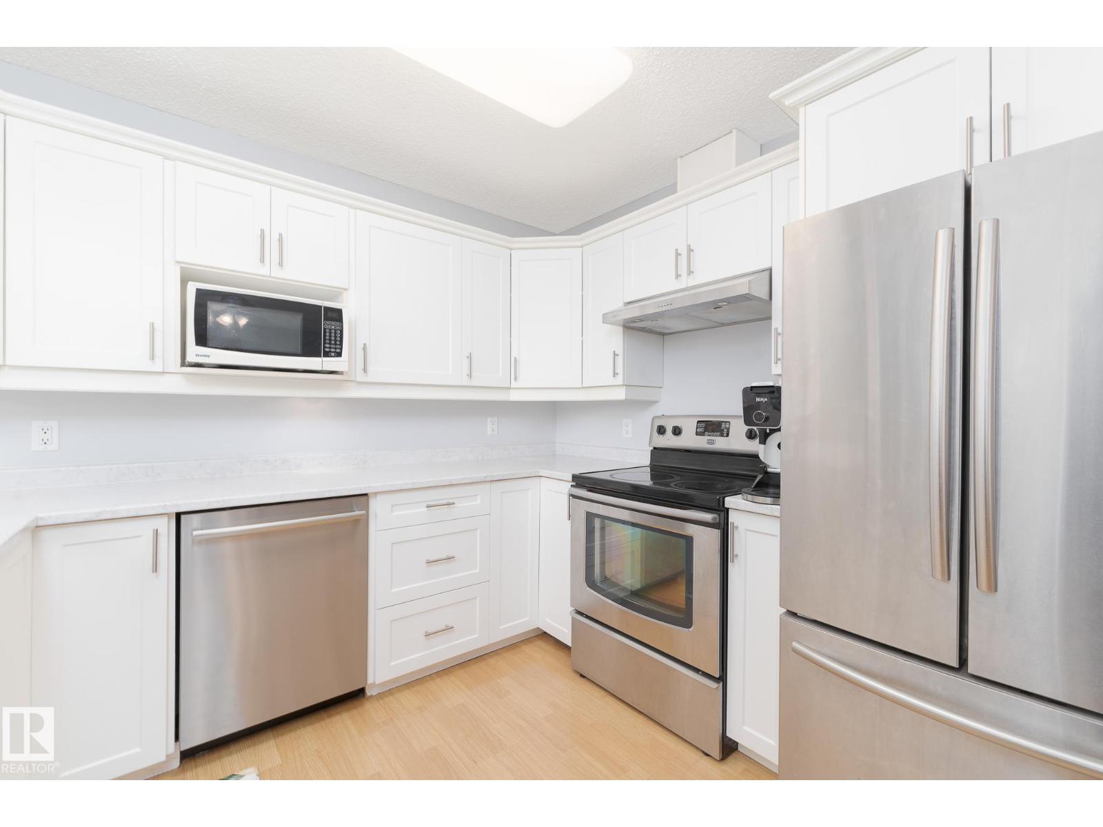 11 OATWAY ST - 10