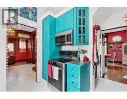 335 1 Street Se, Medicine Hat, AB T1A0A5 Photo 14