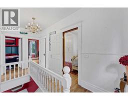335 1 Street Se, Medicine Hat, AB T1A0A5 Photo 23