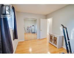 1304 Queen Crescent, Moose Jaw, SK S6H3G4 Photo 19