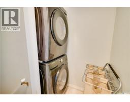 1304 Queen Crescent, Moose Jaw, SK S6H3G4 Photo 23