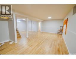 1304 Queen Crescent, Moose Jaw, SK S6H3G4 Photo 25