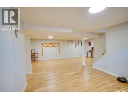 1304 Queen Crescent, Moose Jaw, SK S6H3G4 Photo 26
