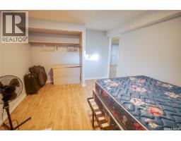 1304 Queen Crescent, Moose Jaw, SK S6H3G4 Photo 28