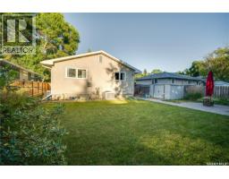 1304 Queen Crescent, Moose Jaw, SK S6H3G4 Photo 40