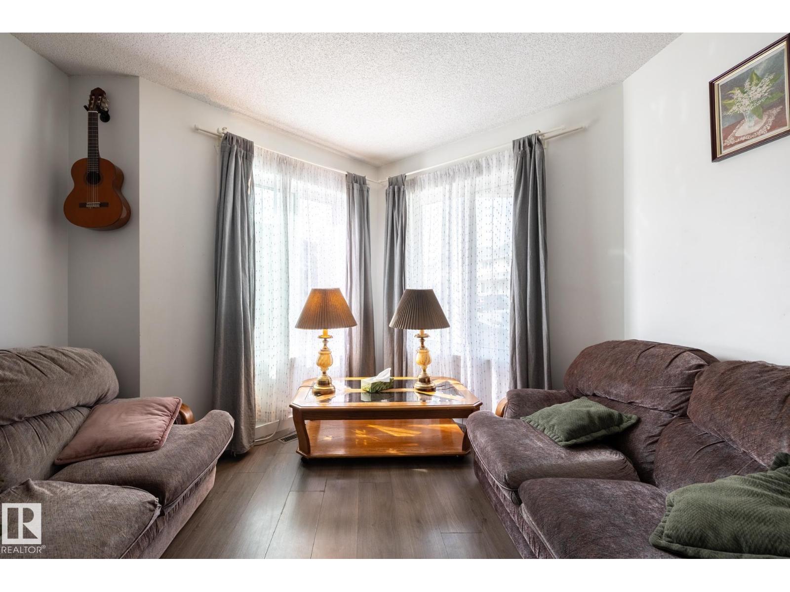 #43 1033 YOUVILLE DR W NW - 6