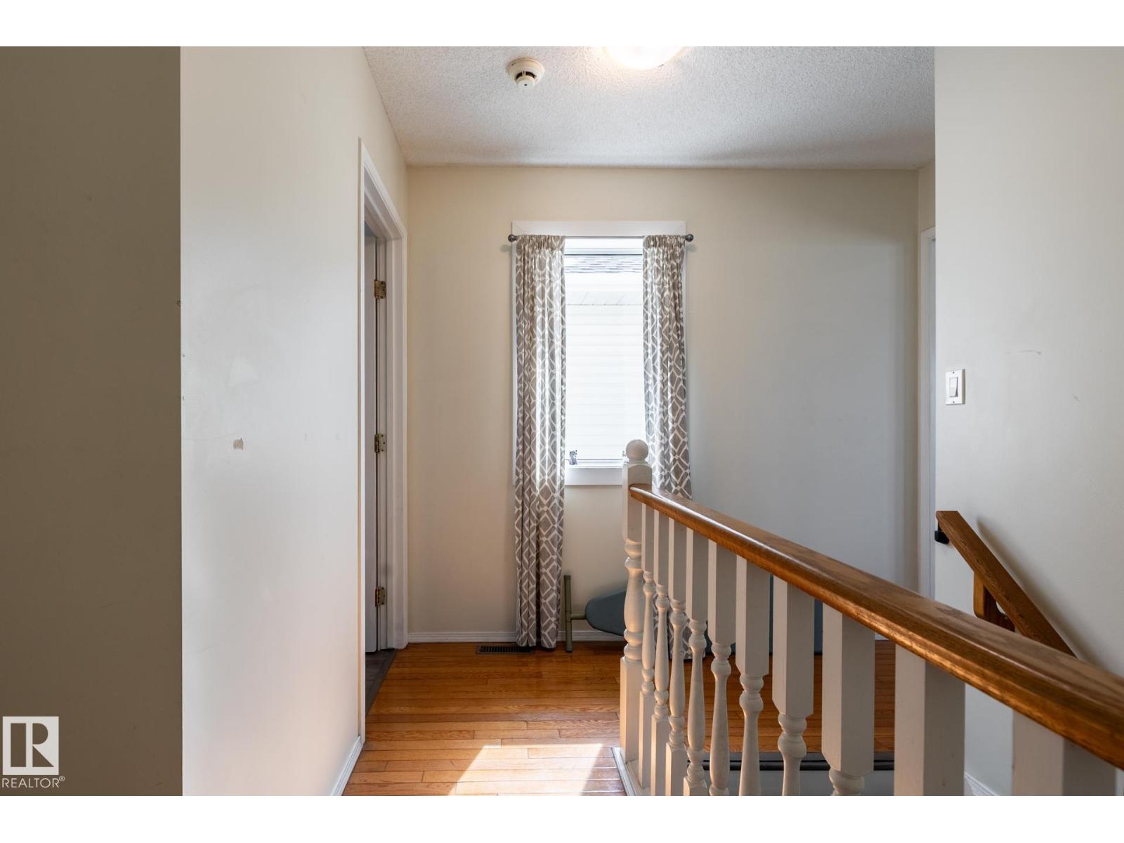 #43 1033 YOUVILLE DR W NW - 23