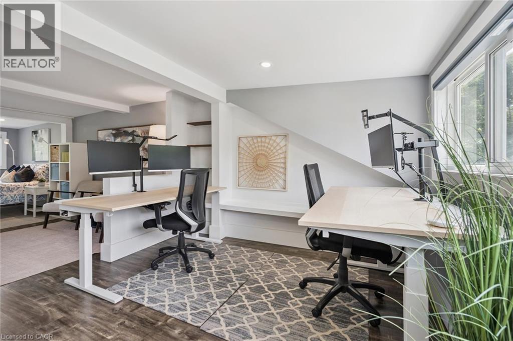 54 WILLOW Street - 31