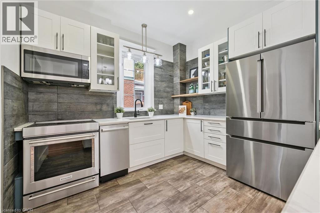 54 WILLOW Street - 12