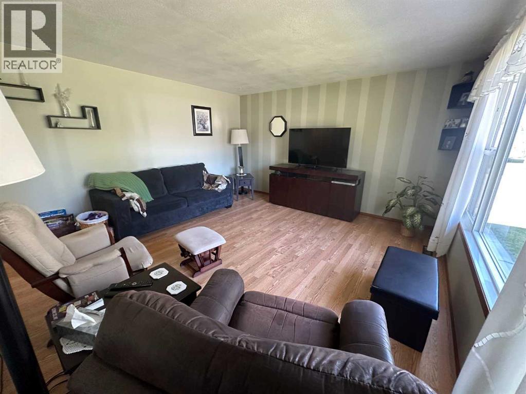 301 Westhill Close - Image 17