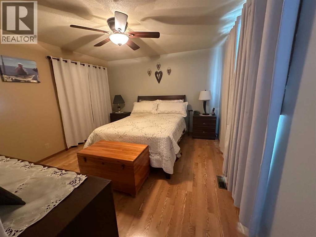 301 Westhill Close - Image 25