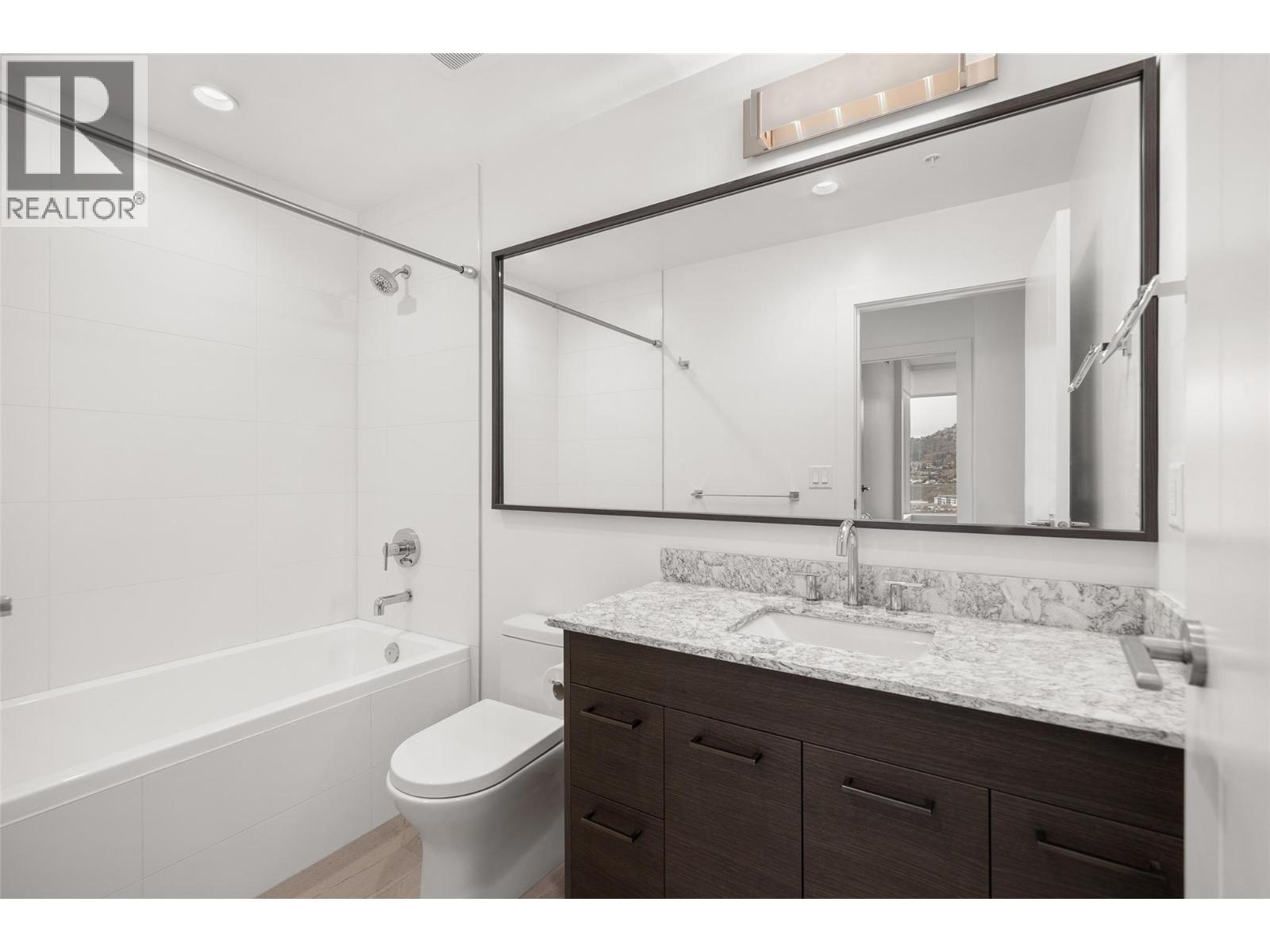 2202 1191 Sunset Drive, Kelowna