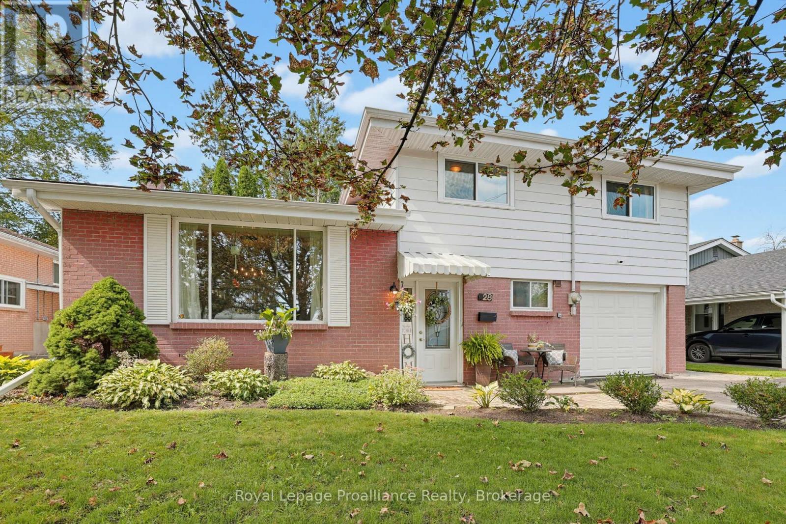 Property for sale at 28 LINTON PARK ROAD