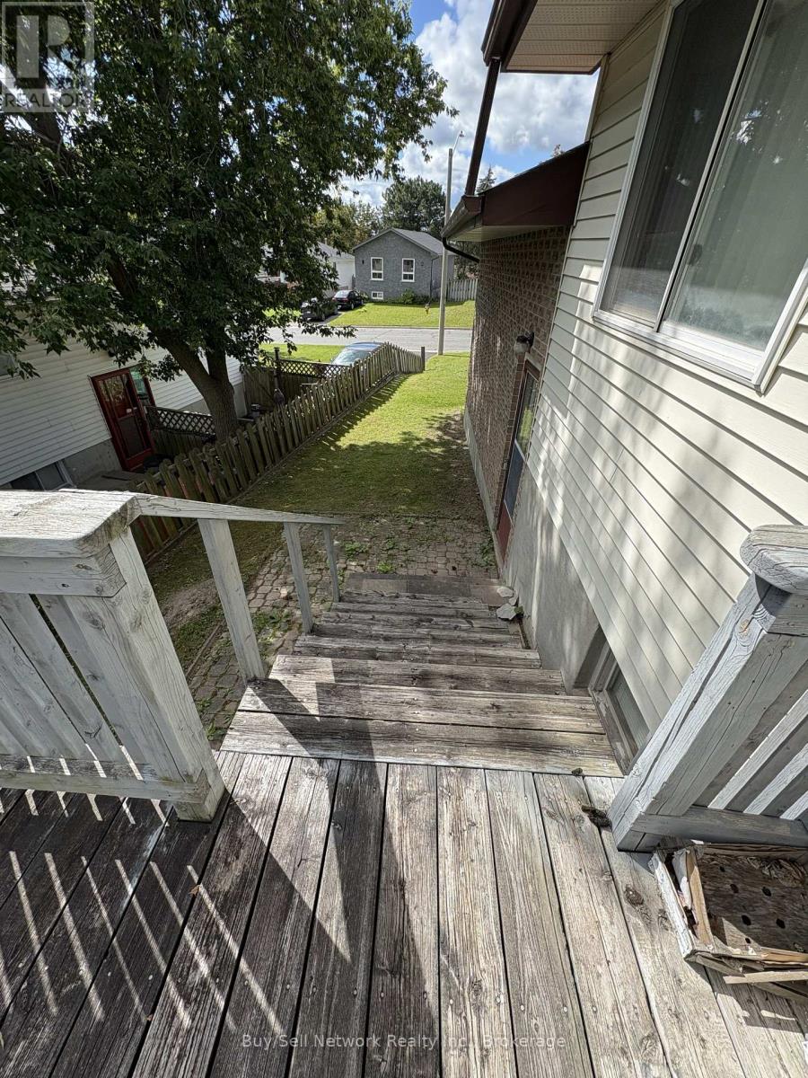 2565 MARSDALE DRIVE - 29