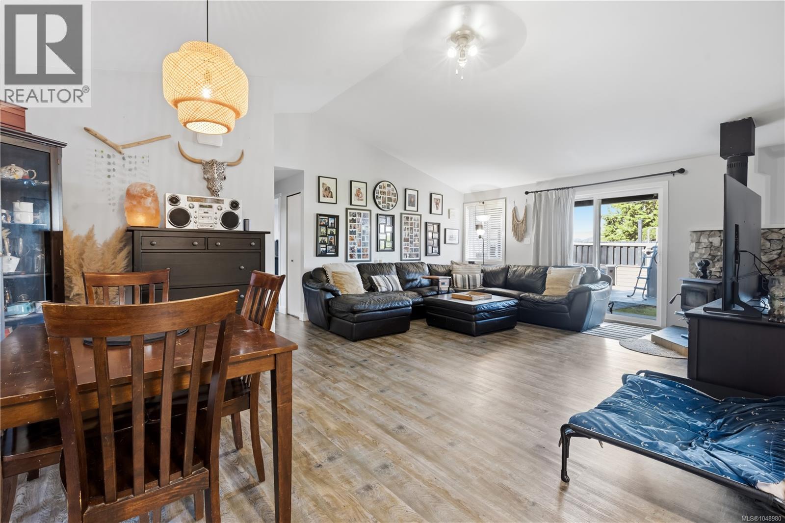 1626 Larch Rd - Image 4