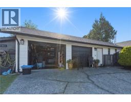 1626 Larch Rd, Ucluelet, BC V0R3A0 Photo 13