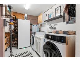 1626 Larch Rd, Ucluelet, BC V0R3A0 Photo 17