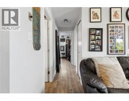 1626 Larch Rd, Ucluelet, BC V0R3A0 Photo 23