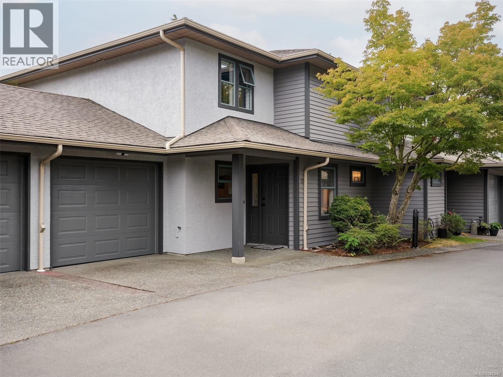 #12 240 Burnside Rd E - 25