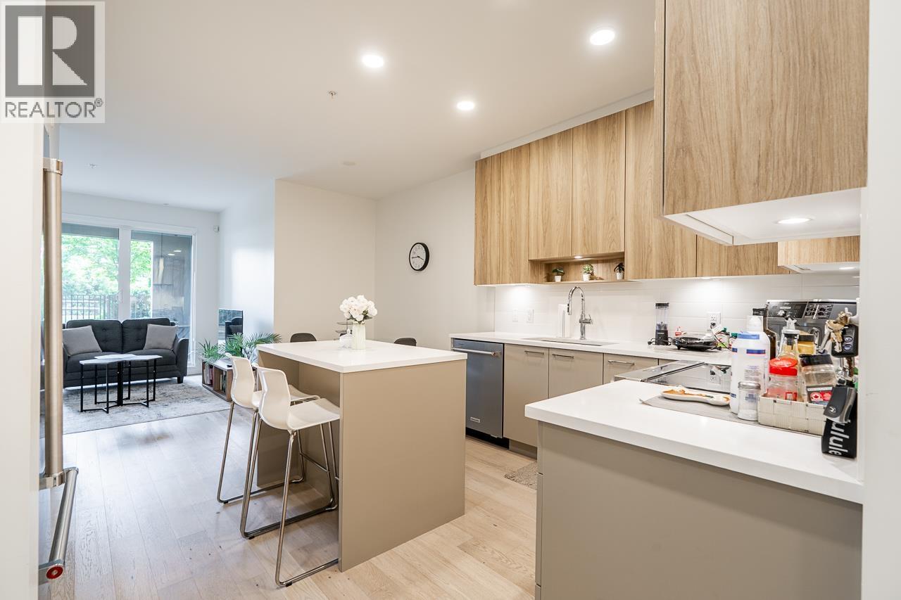101 7588 16TH STREET, Burnaby — photo 4