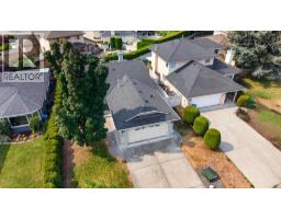 853 Springside Court, Kelowna, BC V1W3L8 Photo 32