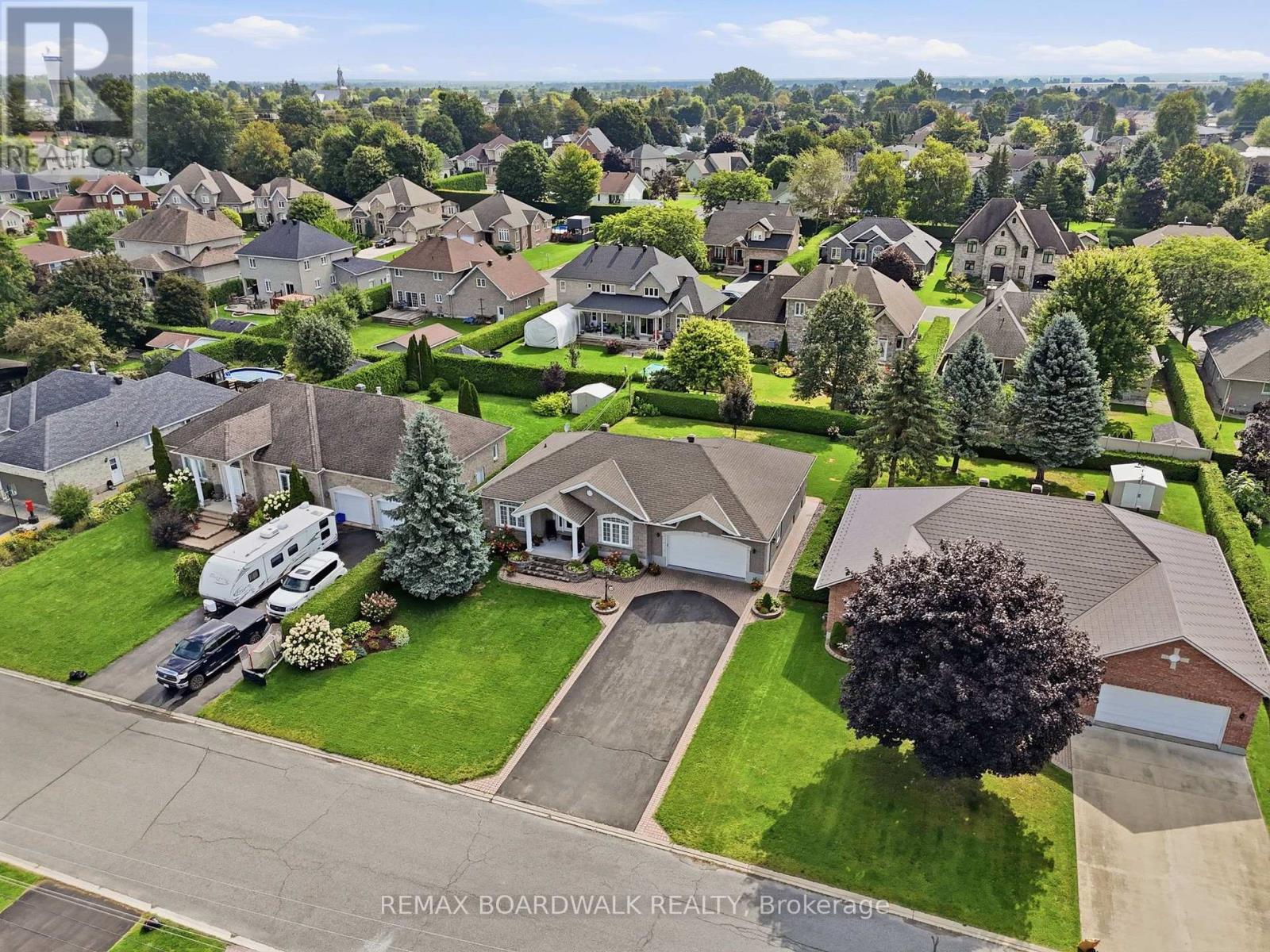 819 LAVAL STREET - 3