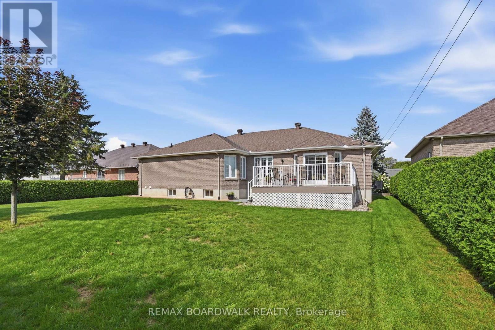 819 LAVAL STREET - 40