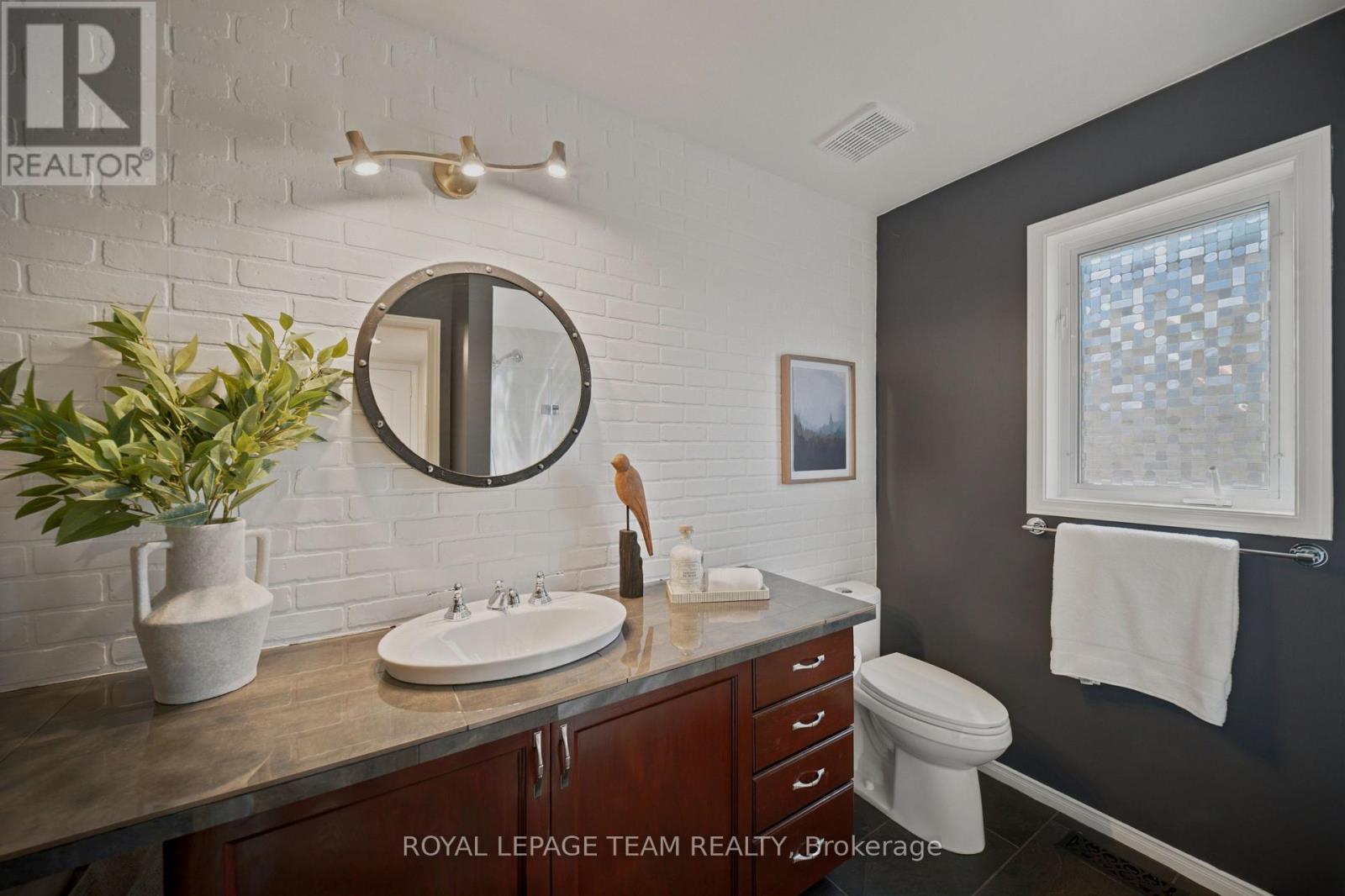 4 Bed, 4 Bath House for Sale in Ottawa – 32 GLENRILL PLACE, Ottawa – MLS# X13762926 - Image 27