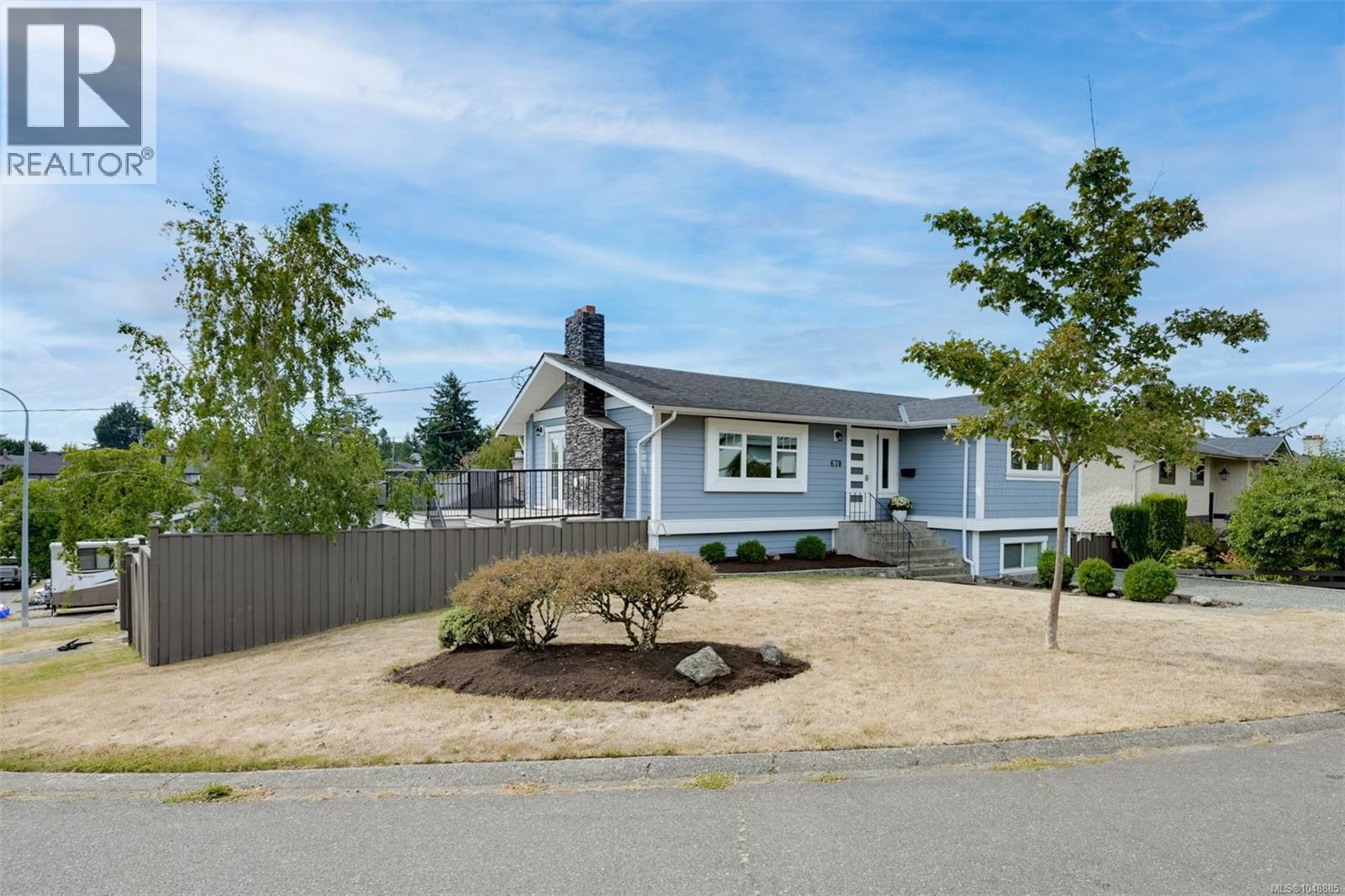  670 Polyanthus Crescent, Saanich