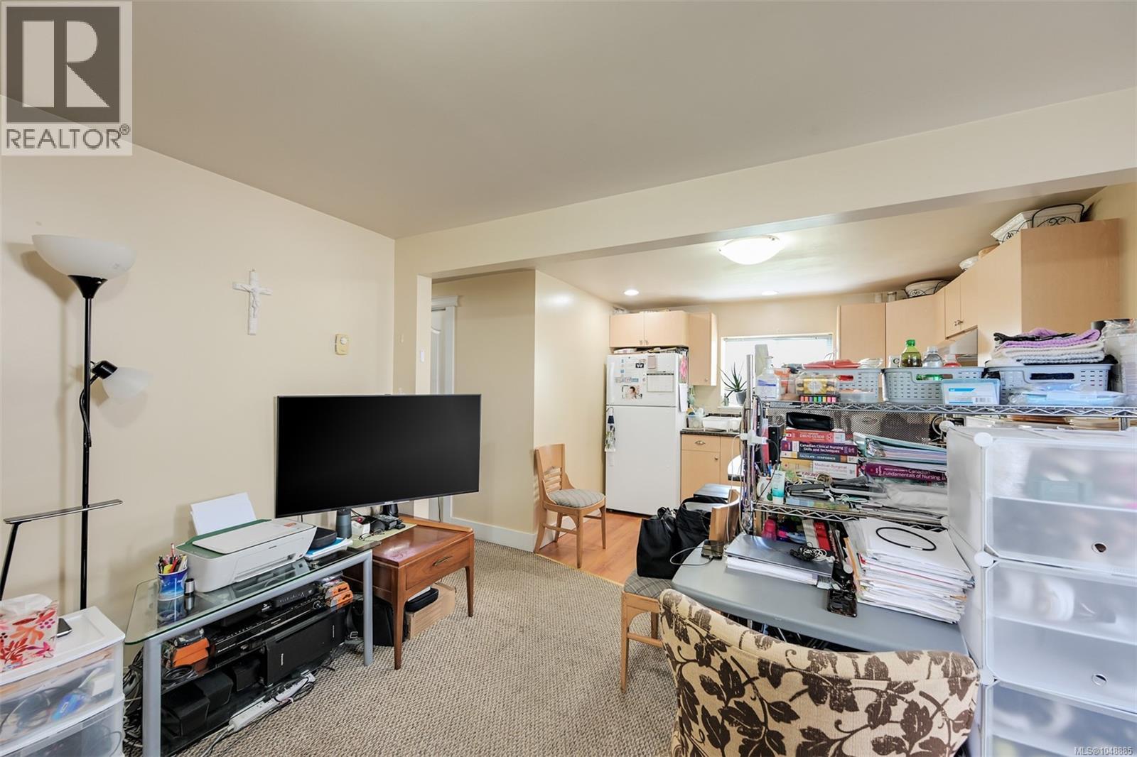  670 Polyanthus Crescent, Saanich