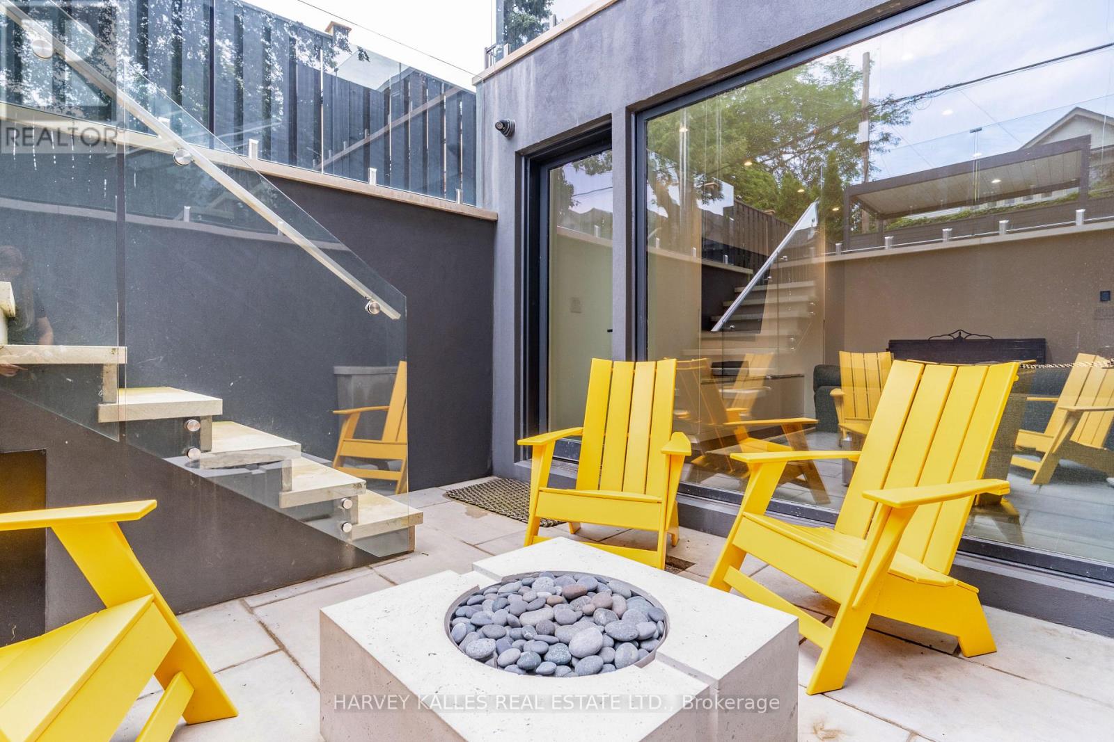 305 GLEN ROAD - Image 36