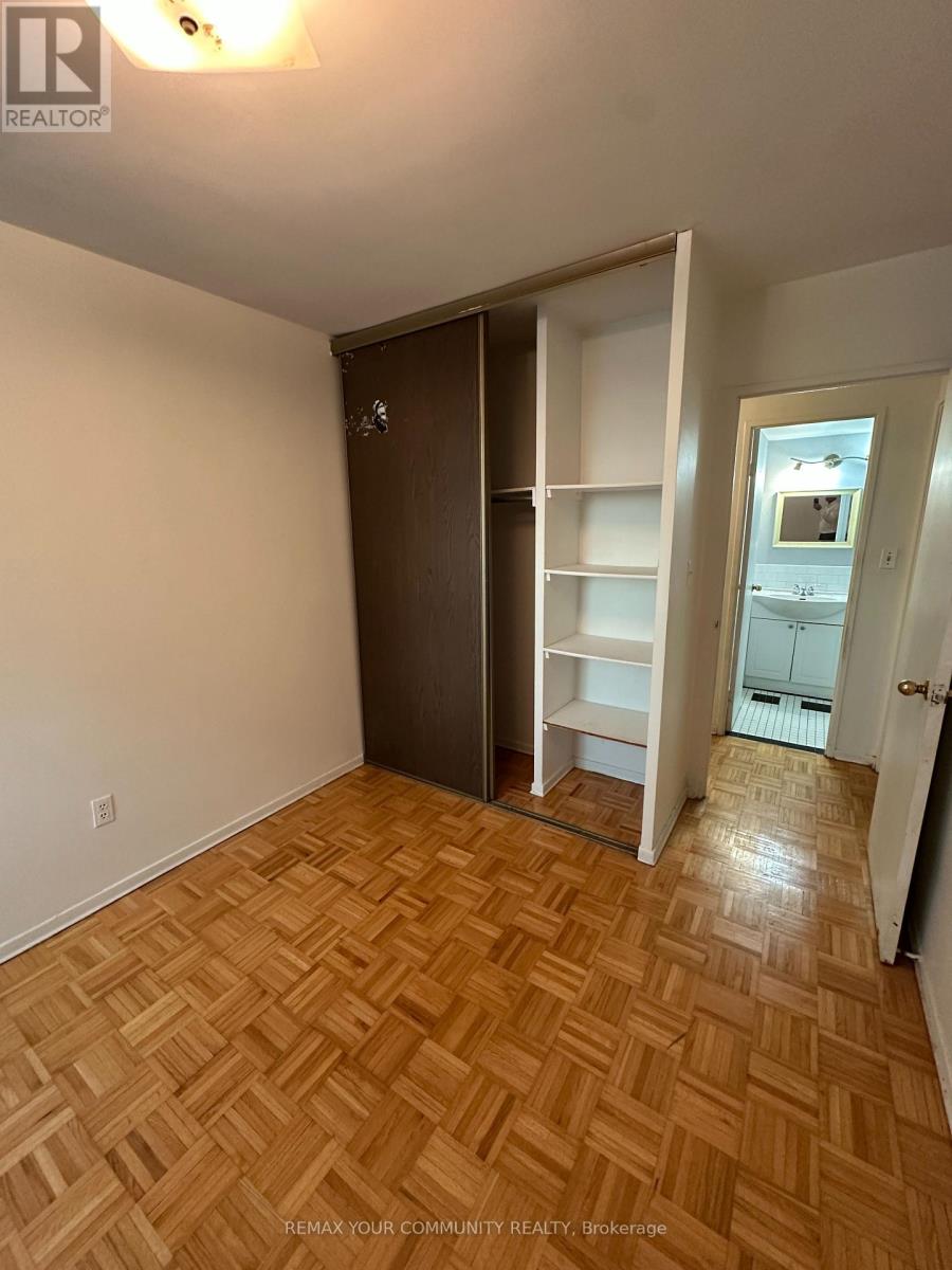 #409 60 PAVANE LINKWAY - 21