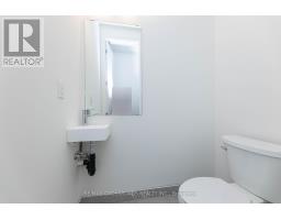 1503 - 11 David Eyer Road, Richmond Hill, ON L4S0N3 Photo 14