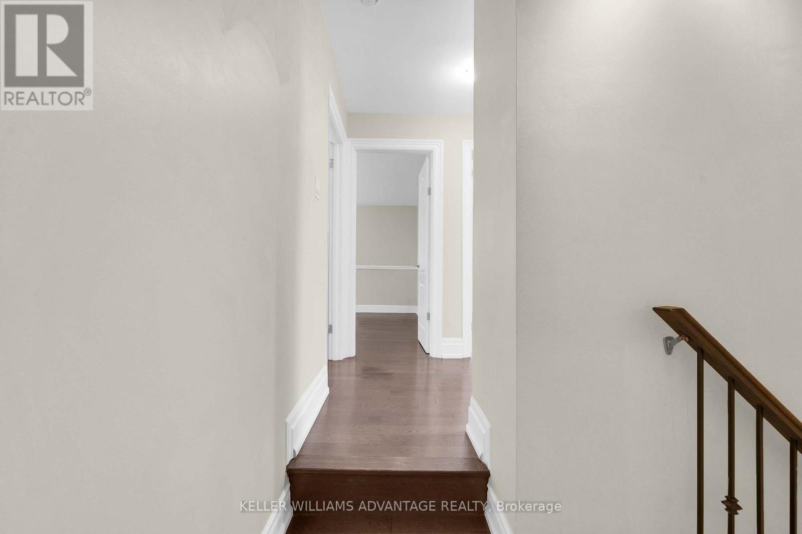 108 ROSEVIEW AVENUE - 19