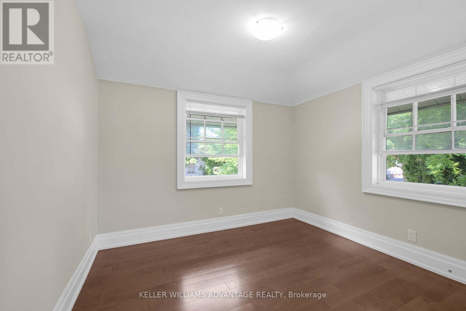 108 ROSEVIEW AVENUE - Image 26