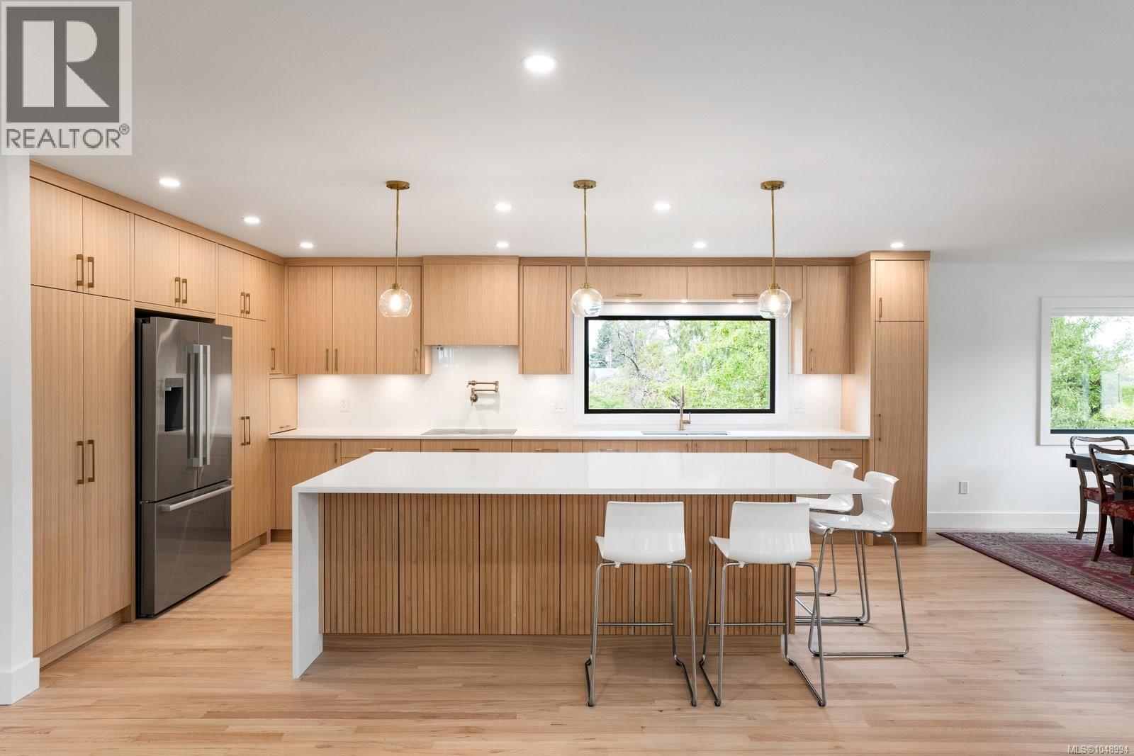 1601 Mileva Lane - Image 5