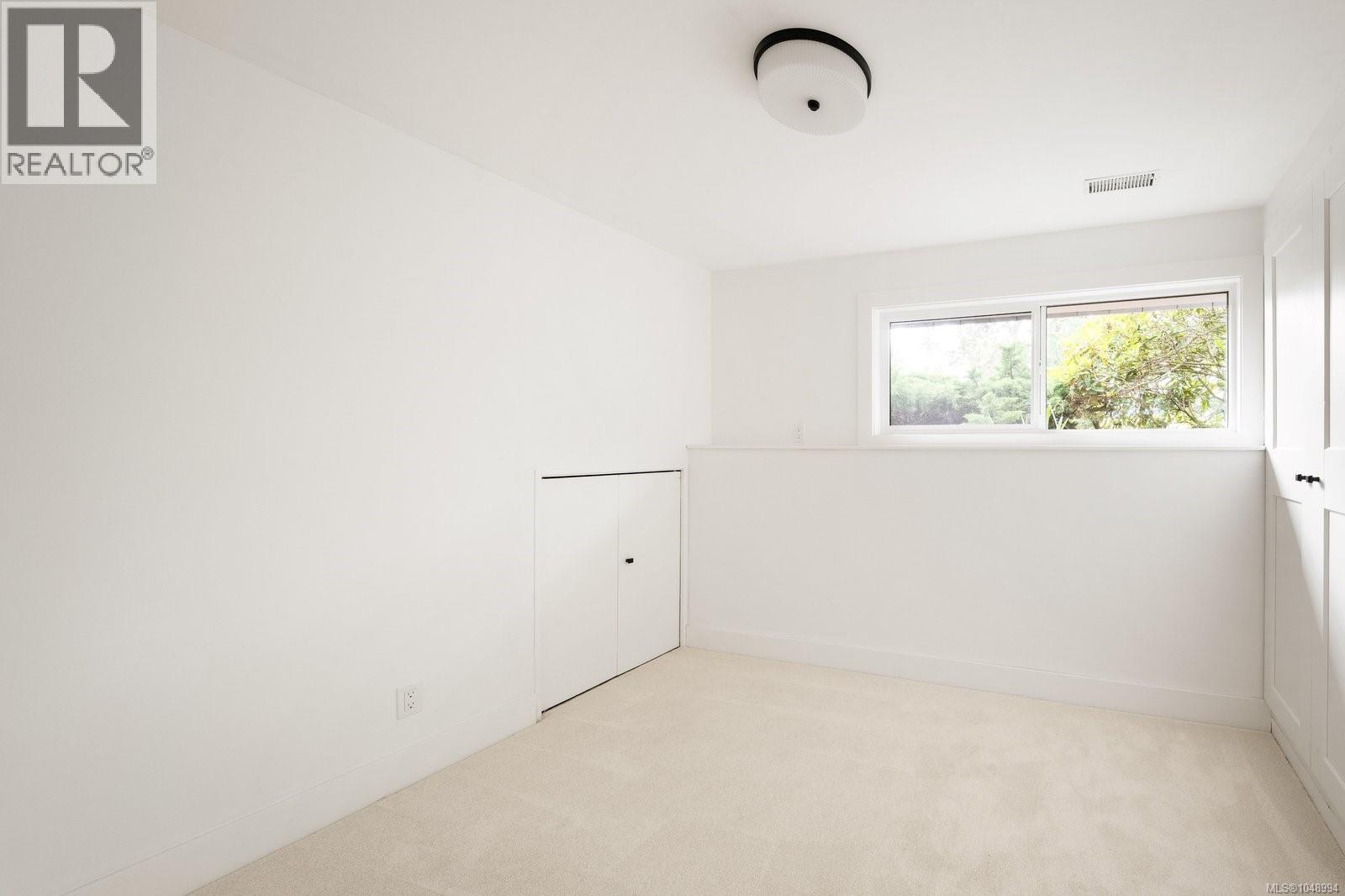 1601 Mileva Lane - 26