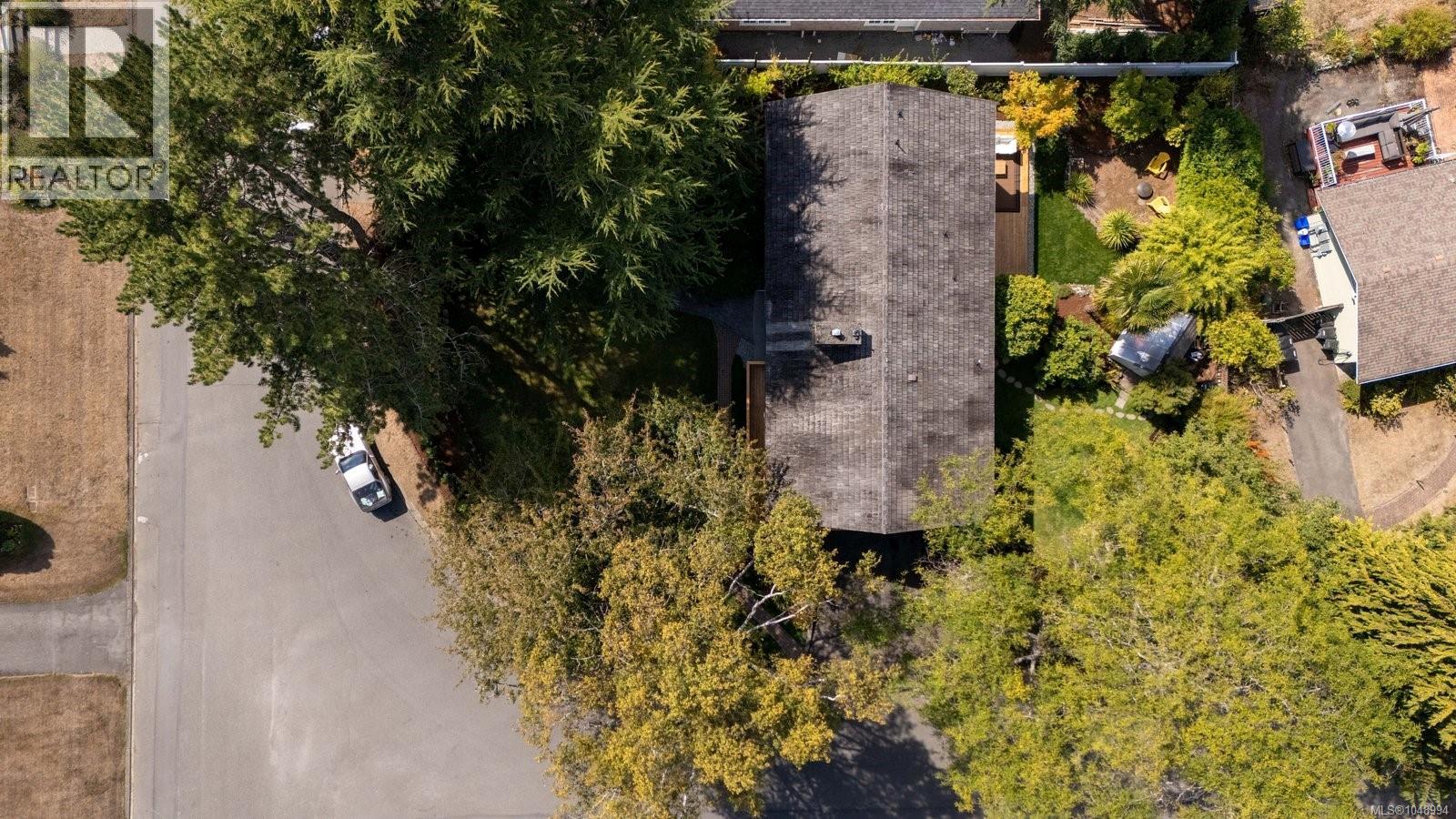 1601 Mileva Lane - 48