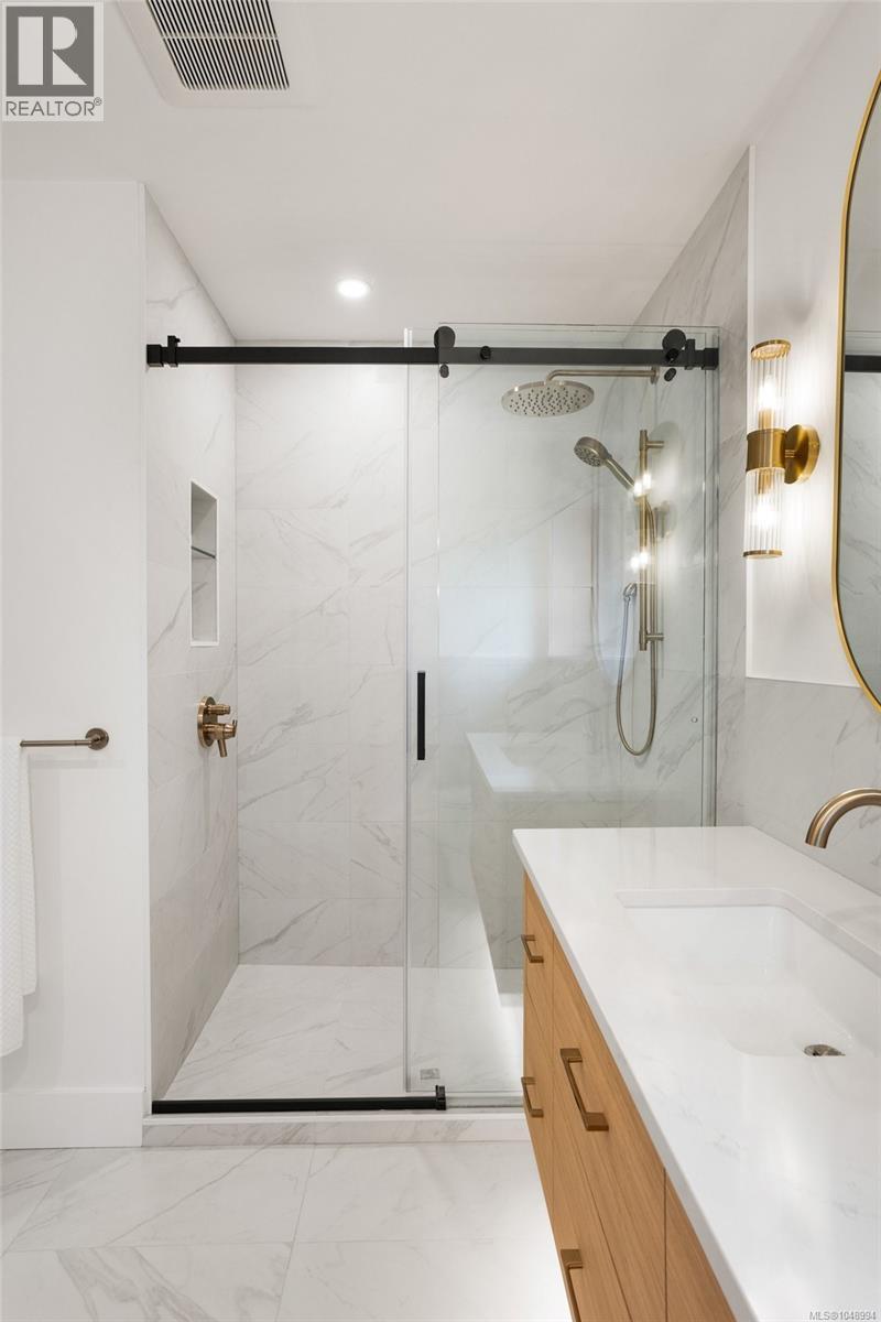 1601 Mileva Lane - Image 21