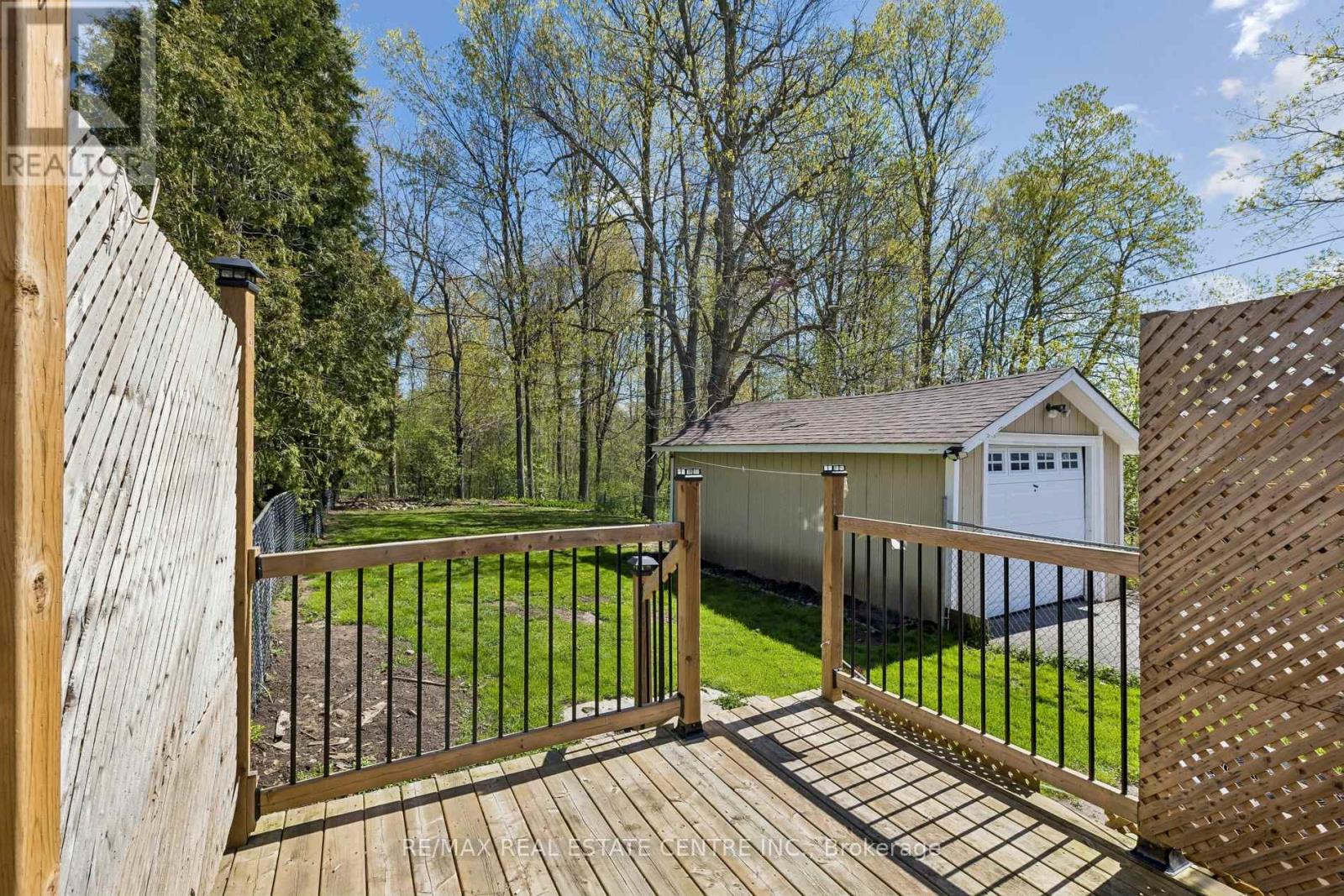 194 SILVERCREEK PARKWAY S - Image 37