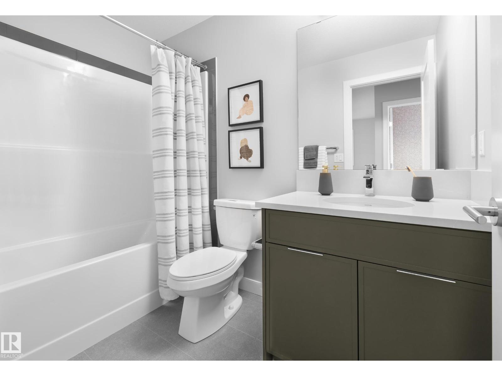 5645 HAWTHORN WY SW - 13
