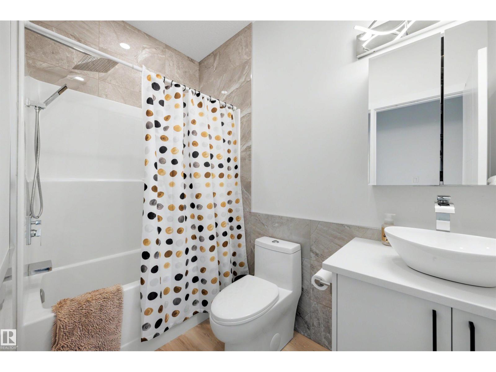 10948 118 ST NW - 23