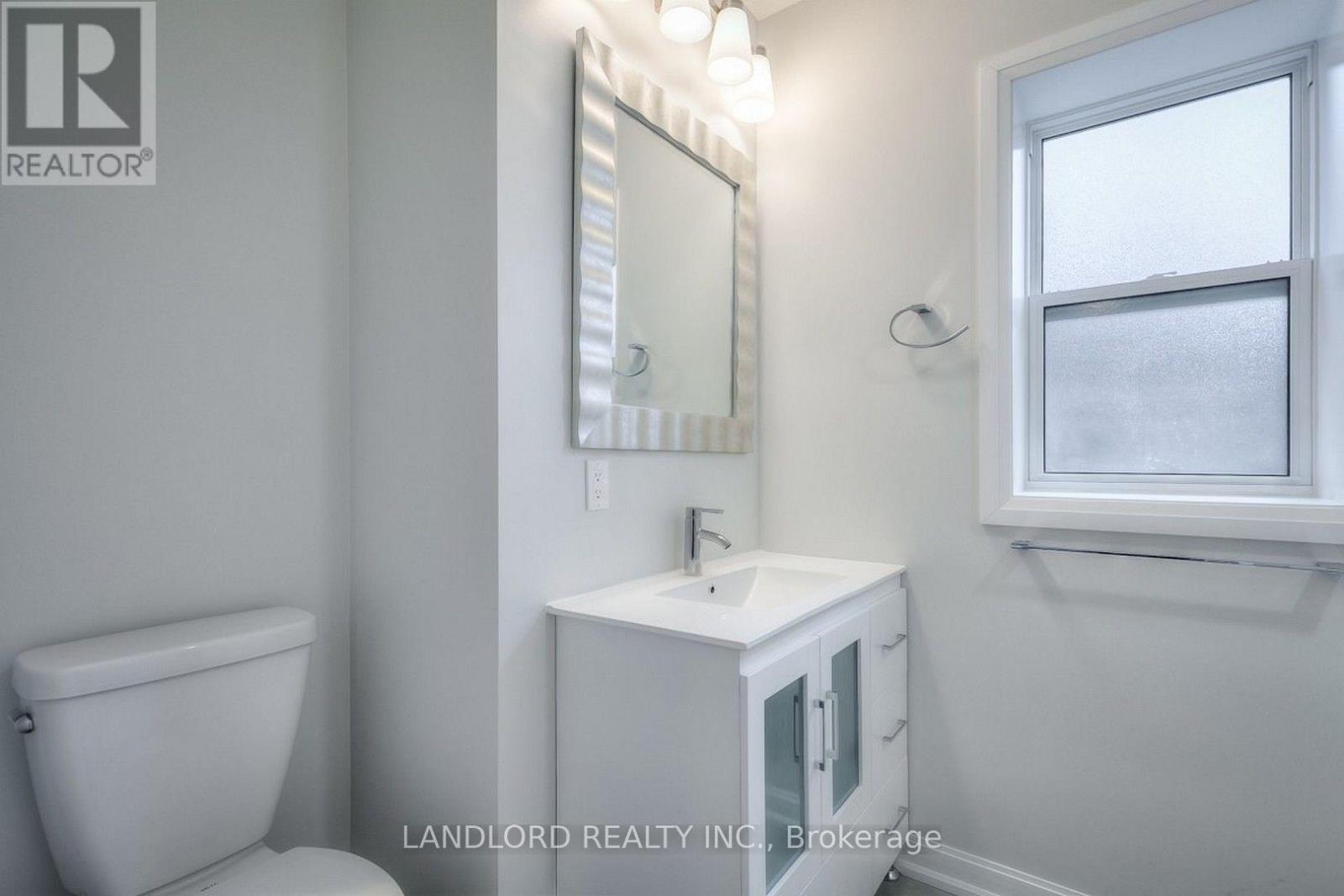 82 PARKWAY AVENUE - 8