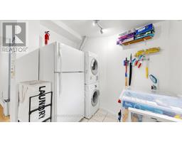 75 Rockcliffe Boulevard, Toronto, ON M6N4R4 Photo 11