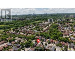 75 Rockcliffe Boulevard, Toronto, ON M6N4R4 Photo 42