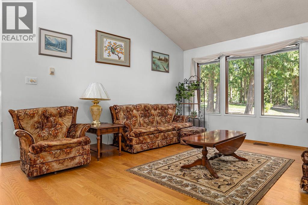 133 Springbend Road - 8