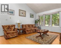 3pc Ensuite bath - 133 Springbend Road, Enderby, BC V4Y4H2 Photo 8