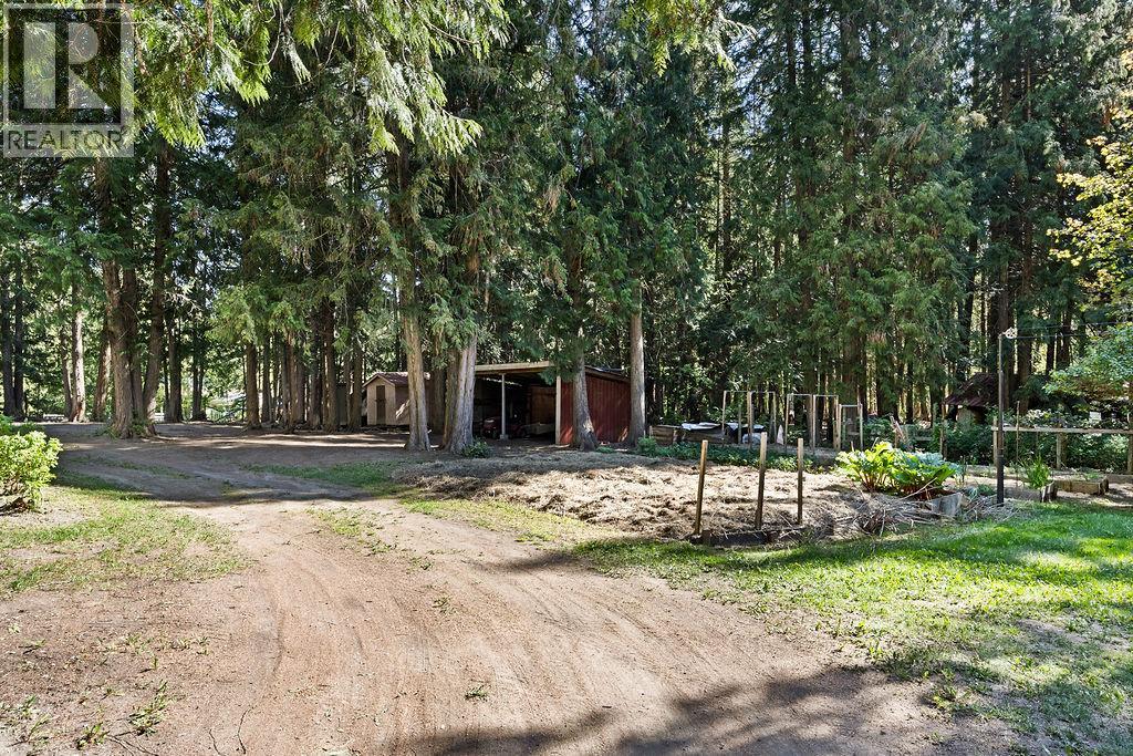133 Springbend Road - 53