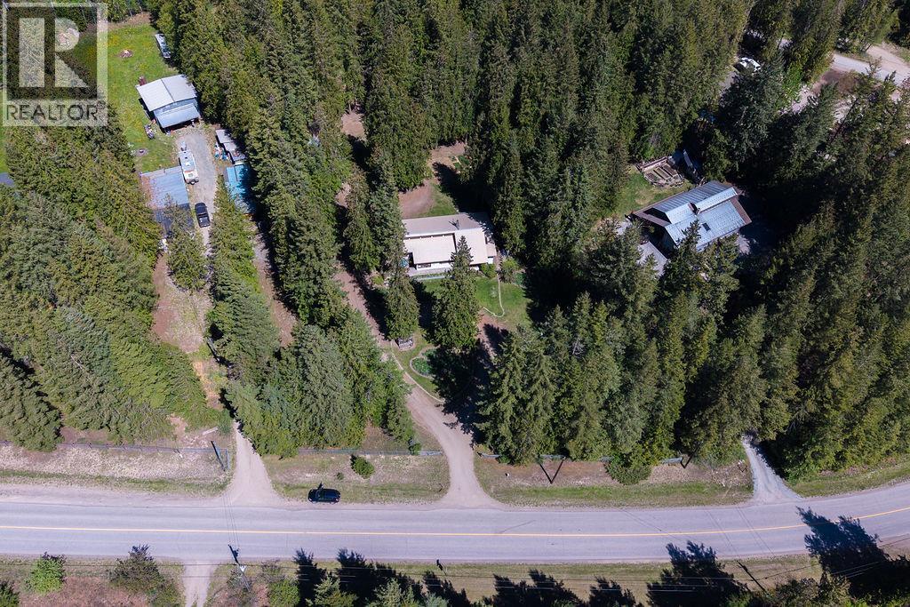 133 Springbend Road - 65