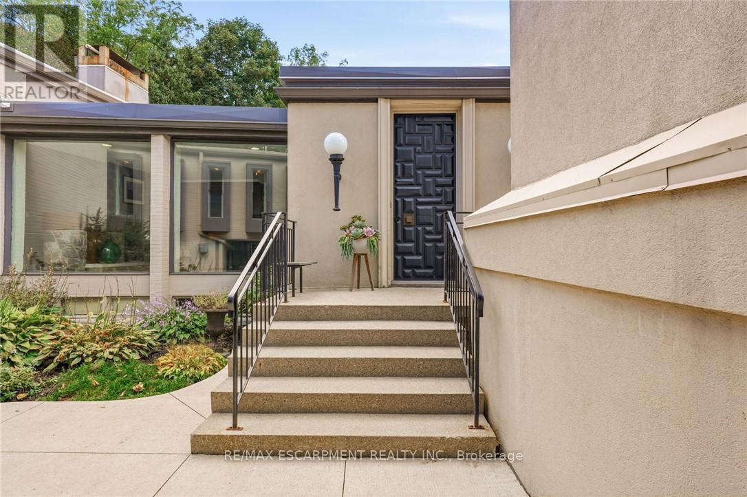 79 AMELIA STREET - 4